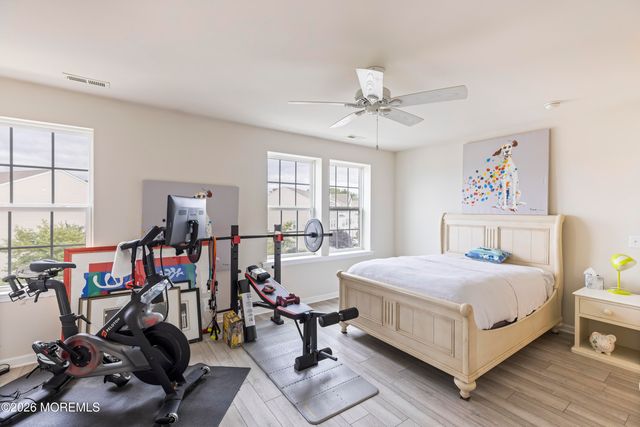 123 Beacon Lane, Eatontown, NJ 07724