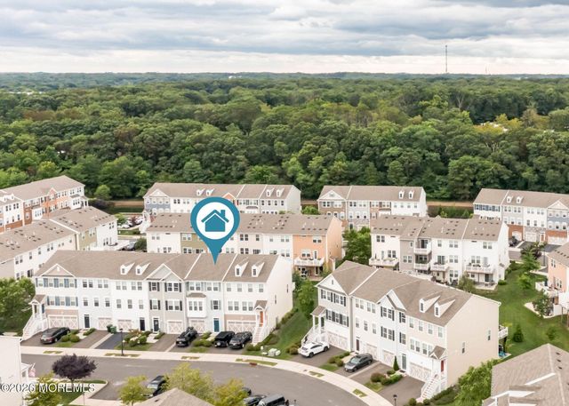 123 Beacon Lane, Eatontown, NJ 07724