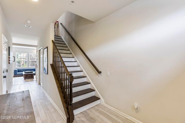 123 Beacon Lane, Eatontown, NJ 07724