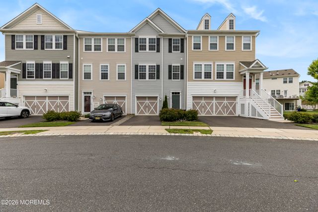 123 Beacon Lane, Eatontown, NJ 07724