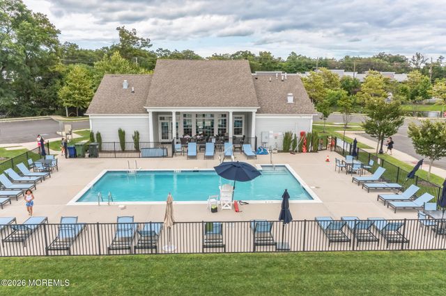 123 Beacon Lane, Eatontown, NJ 07724
