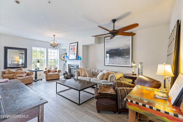 123 Beacon Lane, Eatontown, NJ 07724