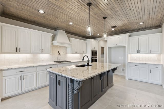 14216 S Delaware Place S, Bixby, OK 74008