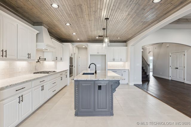 14216 S Delaware Place S, Bixby, OK 74008