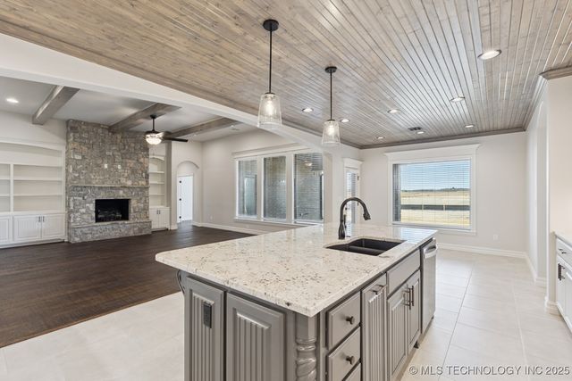 14216 S Delaware Place S, Bixby, OK 74008