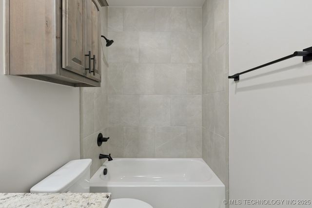 14216 S Delaware Place S, Bixby, OK 74008