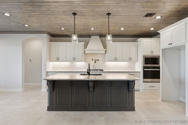 14216 S Delaware Place S, Bixby, OK 74008