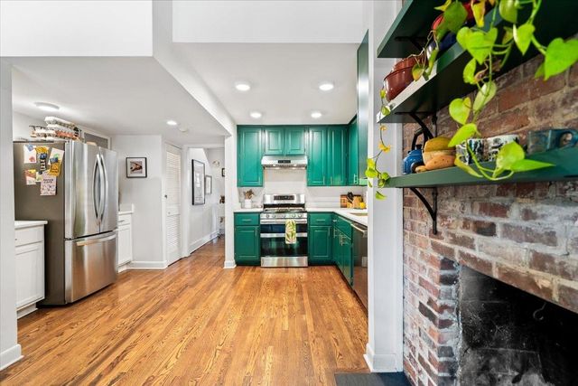 1357 CARR AVE, Memphis, TN 38104