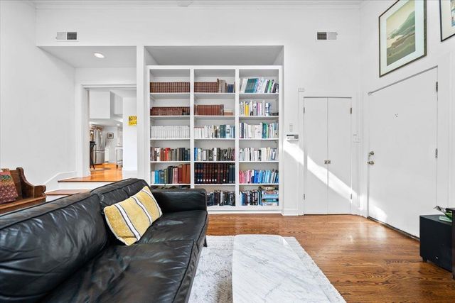 1357 CARR AVE, Memphis, TN 38104