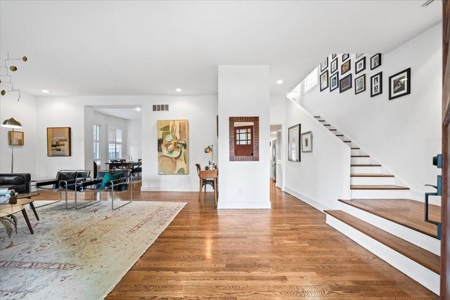 1357 CARR AVE, Memphis, TN 38104