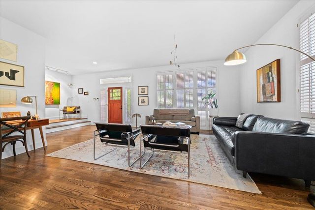 1357 CARR AVE, Memphis, TN 38104