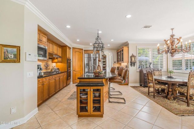 669 Noble Road, Simi Valley, CA 93065