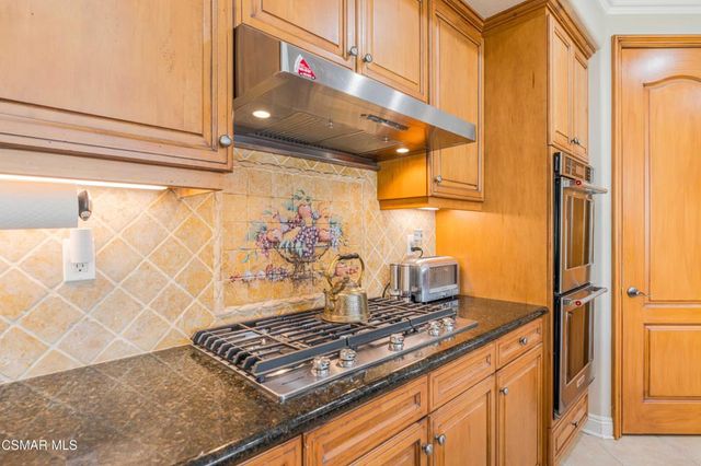 669 Noble Road, Simi Valley, CA 93065