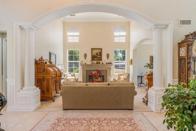 669 Noble Road, Simi Valley, CA 93065