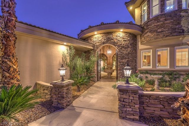 2265 Coral Ridge Avenue, Henderson, NV 89052