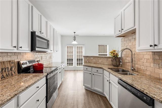 1776 Willow Branch NW Lane E, Kennesaw, GA 30152