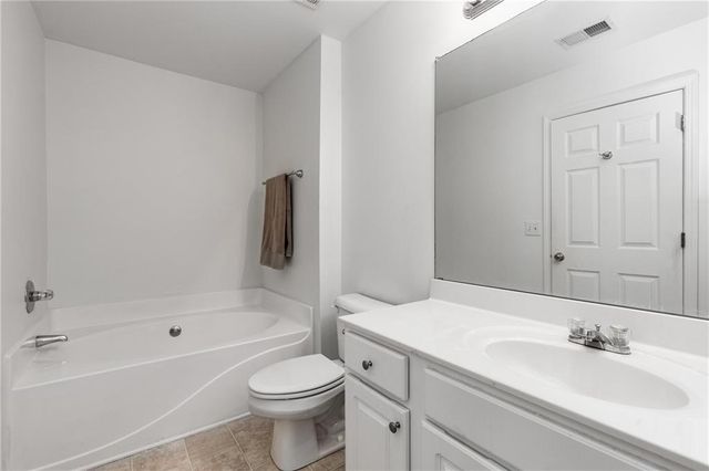 1776 Willow Branch NW Lane E, Kennesaw, GA 30152