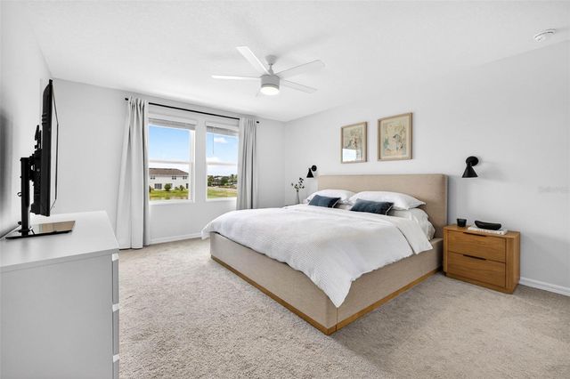 2307 PARAVANE WAY, Wesley Chapel, FL 33543