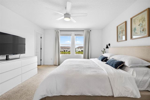 2307 PARAVANE WAY, Wesley Chapel, FL 33543