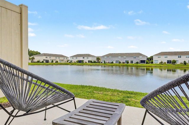 2307 PARAVANE WAY, Wesley Chapel, FL 33543