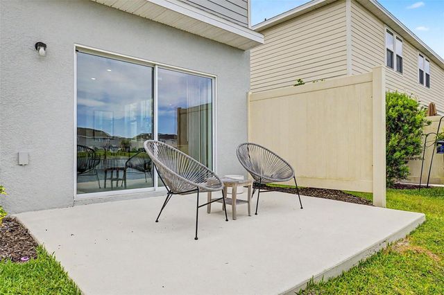 2307 PARAVANE WAY, Wesley Chapel, FL 33543