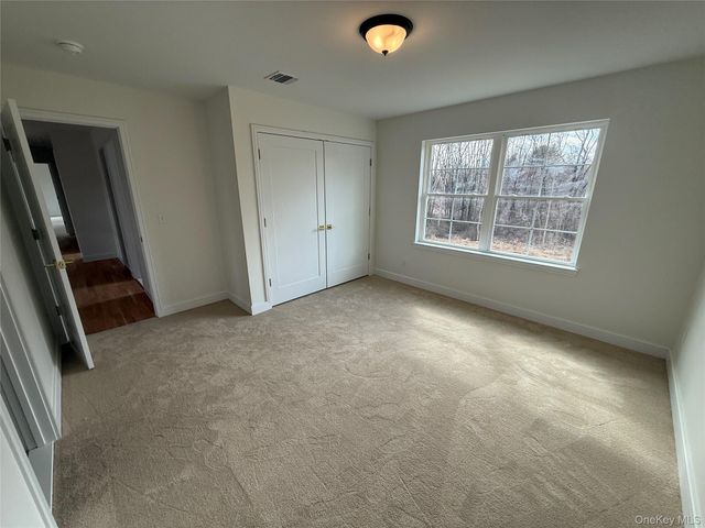 7 Morrow Court, Walden, NY 12586