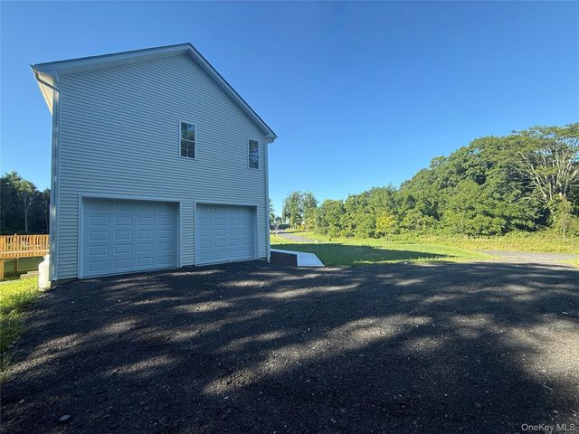 7 Morrow Court, Walden, NY 12586