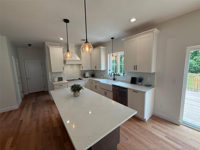 7 Morrow Court, Walden, NY 12586