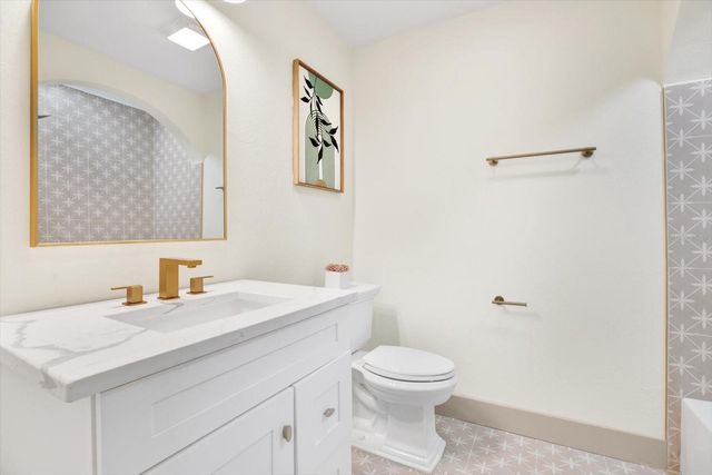 203 DRIFTWOOD DRIVE W, Palm Harbor, FL 34683