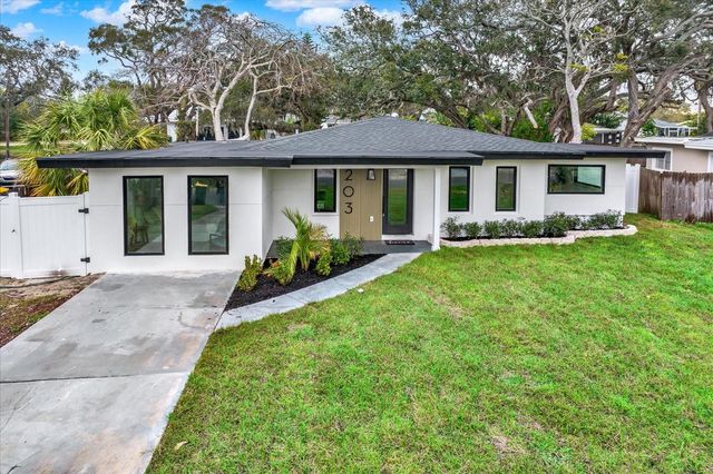 203 DRIFTWOOD DRIVE W, Palm Harbor, FL 34683
