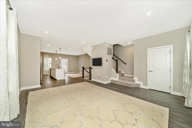 9537 TALL OAKS RD, Montgomery Village, MD 20886