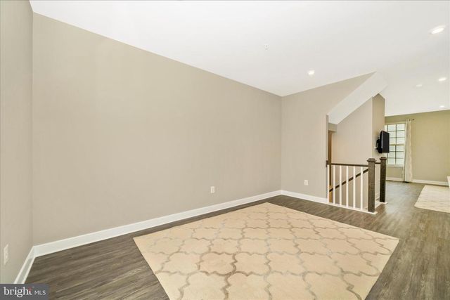 9537 TALL OAKS RD, Montgomery Village, MD 20886