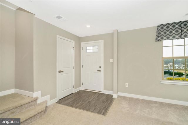 9537 TALL OAKS RD, Montgomery Village, MD 20886