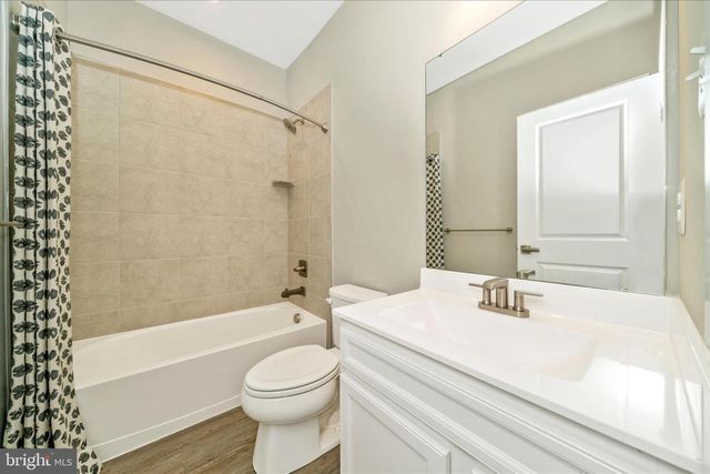 9537 TALL OAKS RD, Montgomery Village, MD 20886