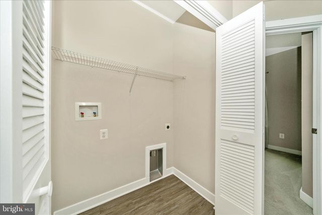 9537 TALL OAKS RD, Montgomery Village, MD 20886