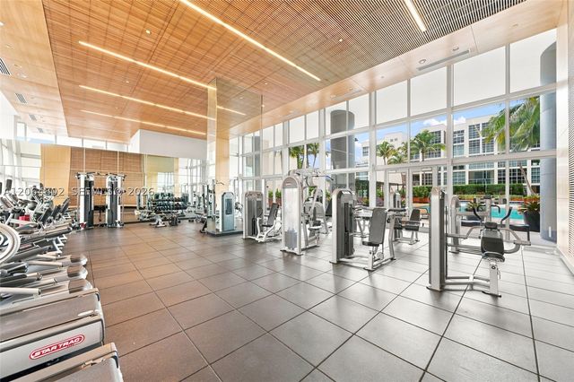 3470 E Coast Ave H0901, Miami, FL 33137