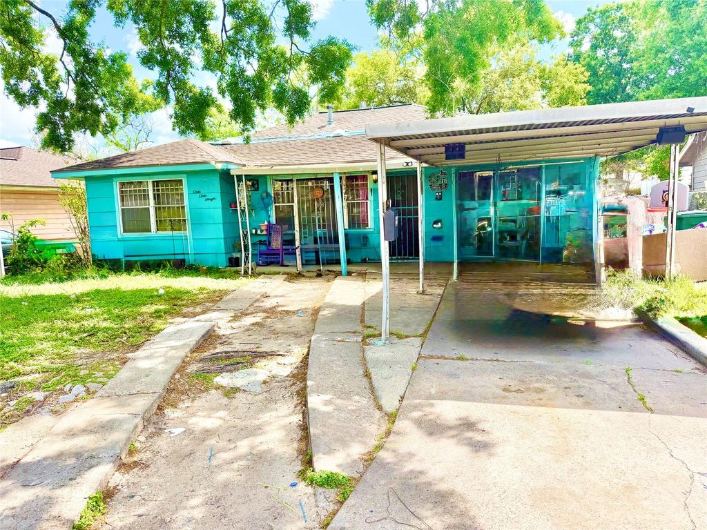315 Gober Street, Houston, TX 77017