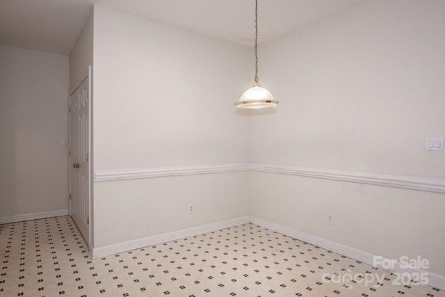 8320 Highland Glen Drive, Charlotte, NC 28269