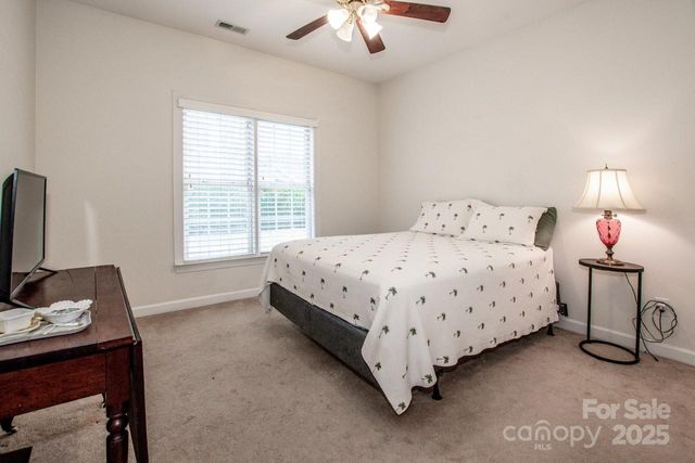 8320 Highland Glen Drive, Charlotte, NC 28269