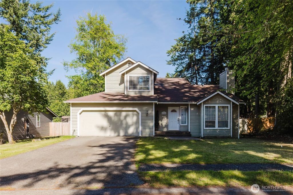 8908 Watson Place NE, Bremerton, WA 98311