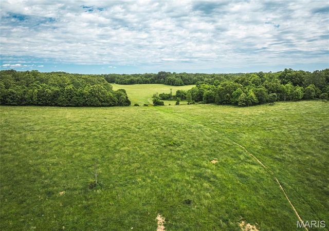 9815 County Road 2780, Unincorporated, MO 65548