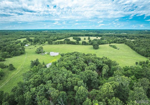 9815 County Road 2780, Unincorporated, MO 65548