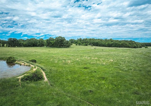 9815 County Road 2780, Unincorporated, MO 65548