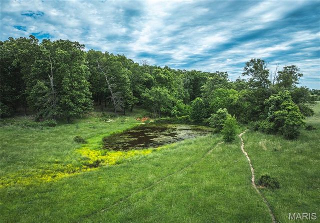 9815 County Road 2780, Unincorporated, MO 65548