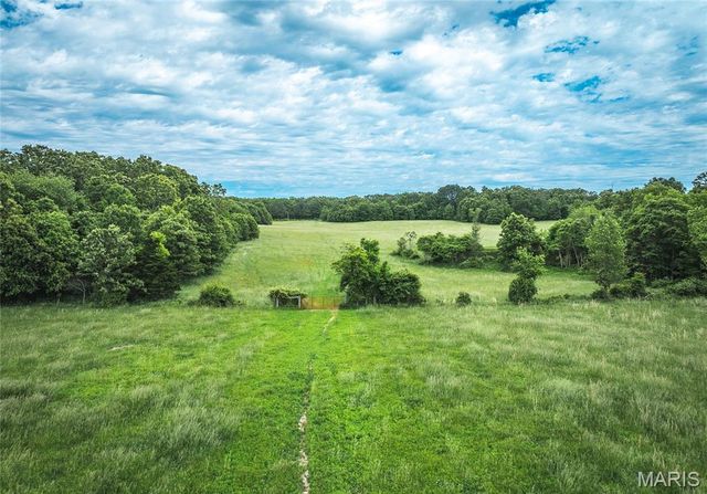 9815 County Road 2780, Unincorporated, MO 65548