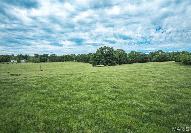 9815 County Road 2780, Unincorporated, MO 65548