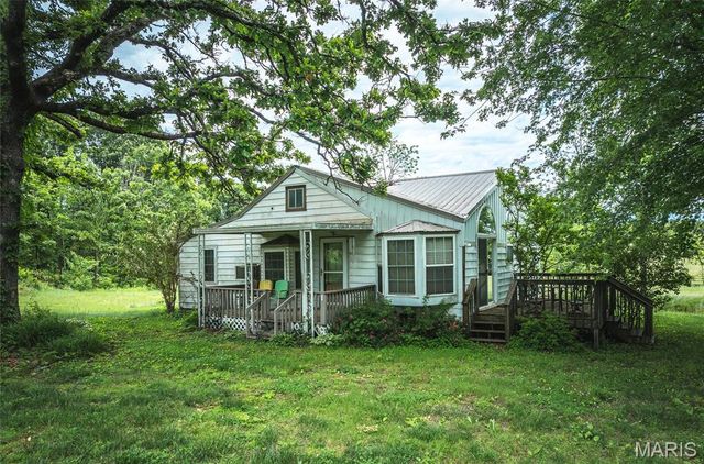 9815 County Road 2780, Unincorporated, MO 65548