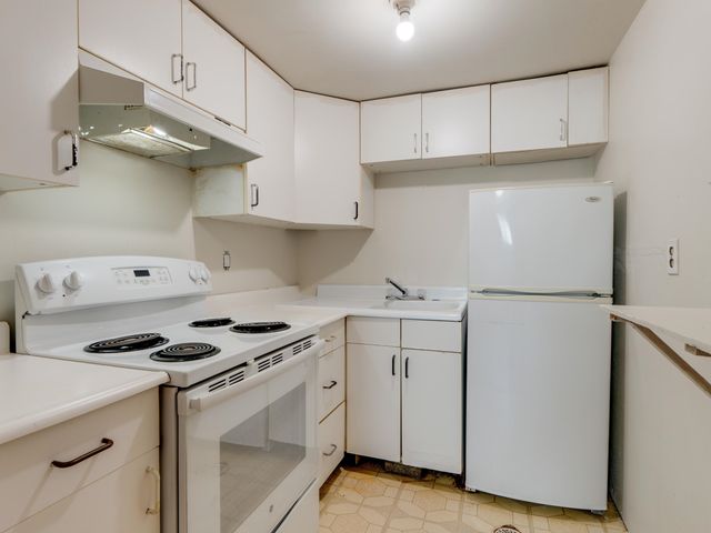 104 3rd St, Cheney, WA 99004