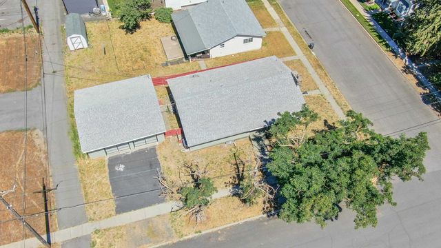 104 3rd St, Cheney, WA 99004