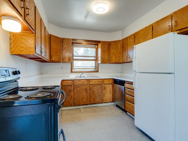104 3rd St, Cheney, WA 99004